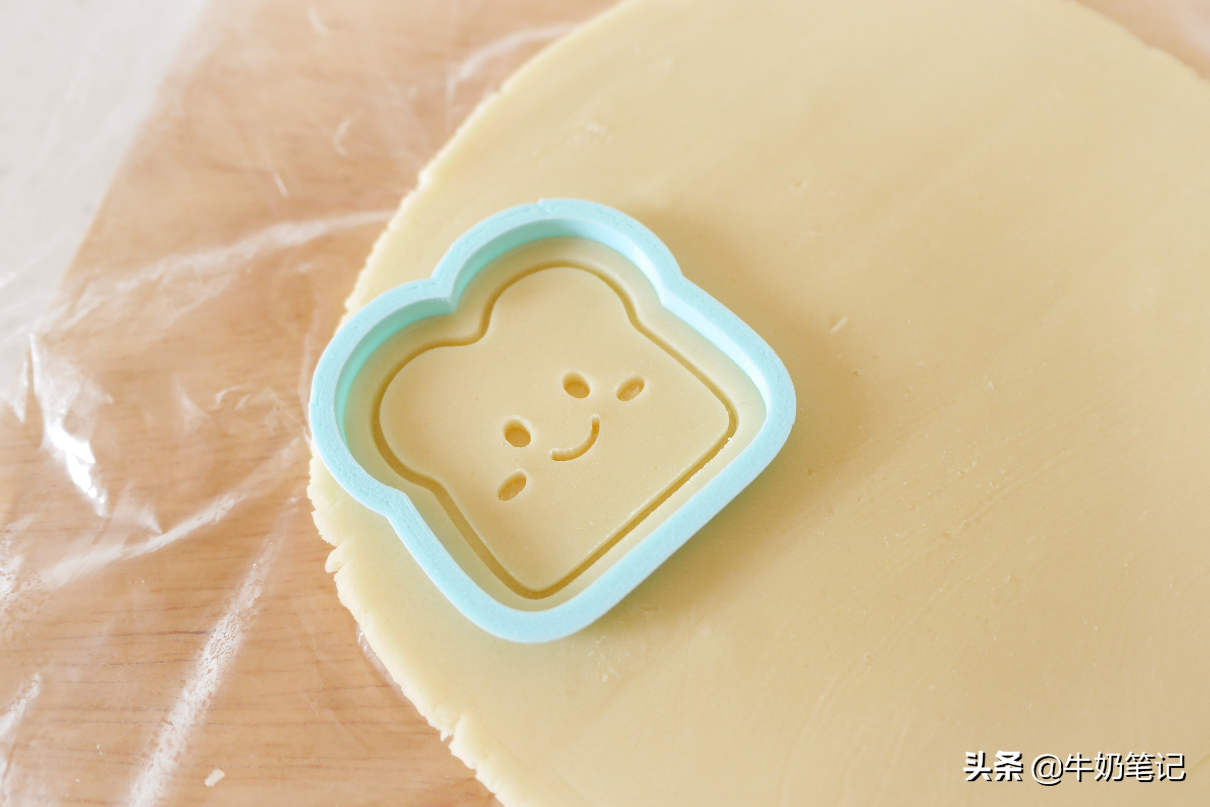 Don’t buy biscuits if your child wants to eat. Teach you to make them at home. They love to eat, clean and hygienic