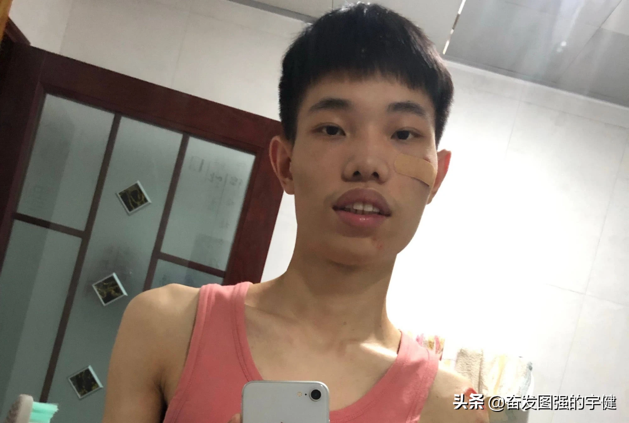 和平精英全网掀起“拔牙行动”，鲨鱼是目标，