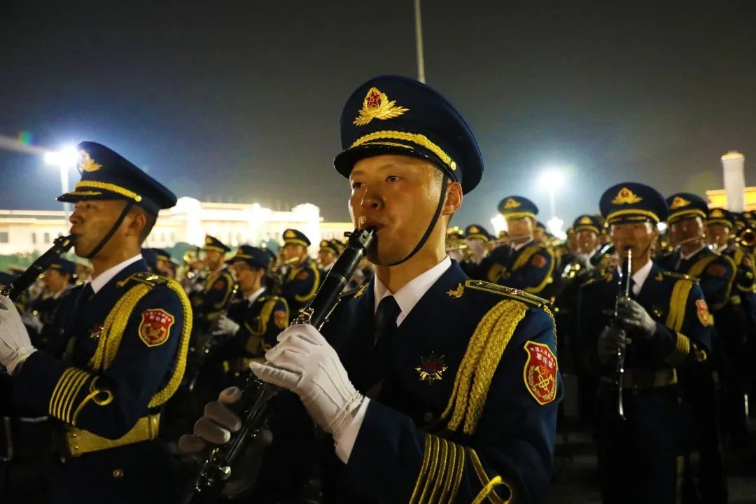 Ͼе<a href=http://www.cngansu.cn/news/ target=_blank class=infotextkey></a>侯Ͻܵ