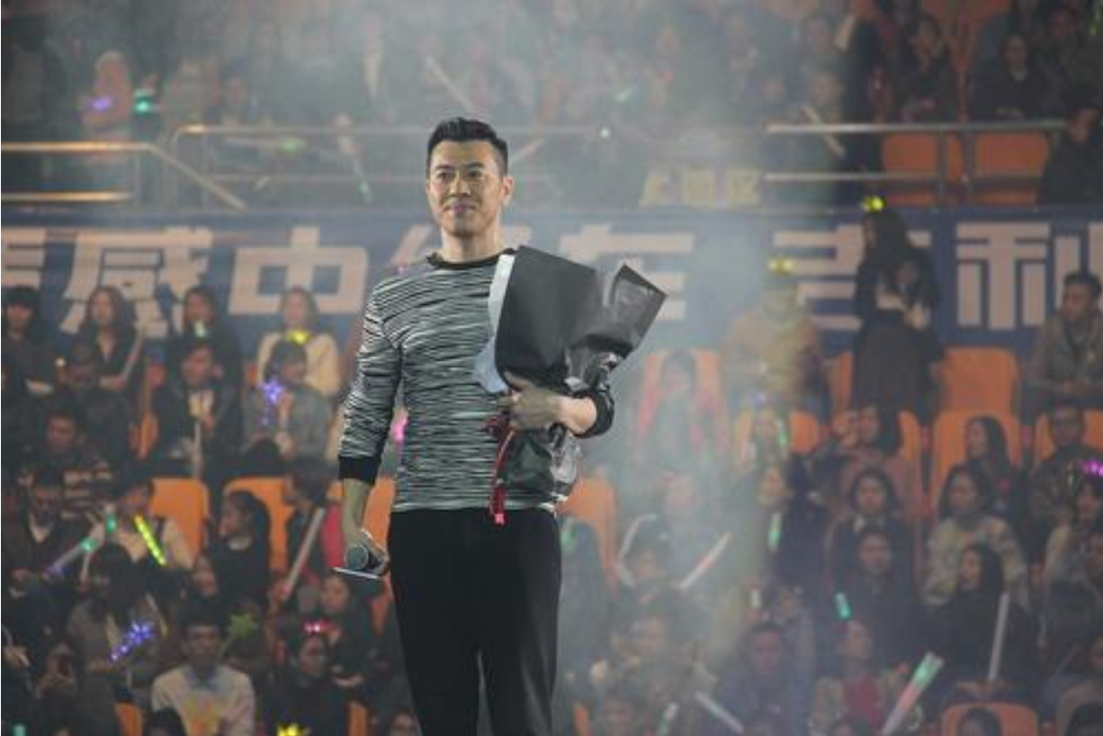 他图一嘴之快被封杀，准备复出妻子又患癌，无