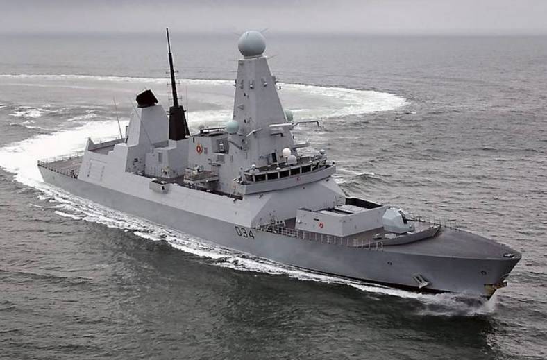 �о�Ӣ��������ɯ��Ů���ź�ĸ������ڡ����߳���·��