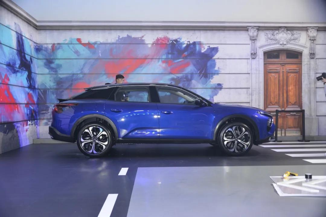 吉利星越L即将亮相，大疆宣布涉足自动驾驶领域