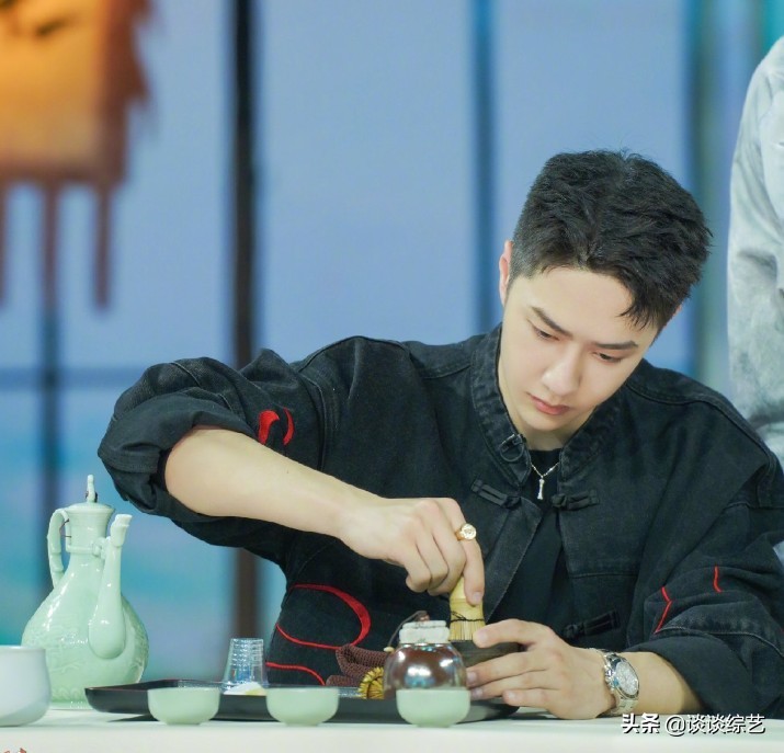 On April 4 (weekday) Deng Lun of ~ of detailed list of hotspot of put together art, Wang Yibo, Huang Minghao, Wang Ou