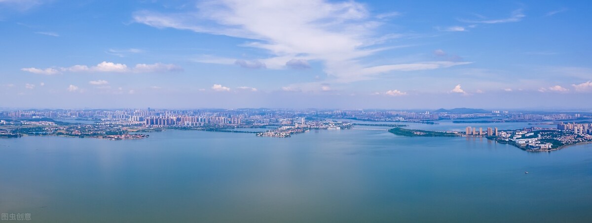 中国五个湖的中国之最，你知道中国最深的湖是哪个吗？