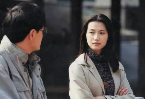 1994年，王朔老婆面对徐静蕾逼宫：你把他让给我吧，是怎么做的？