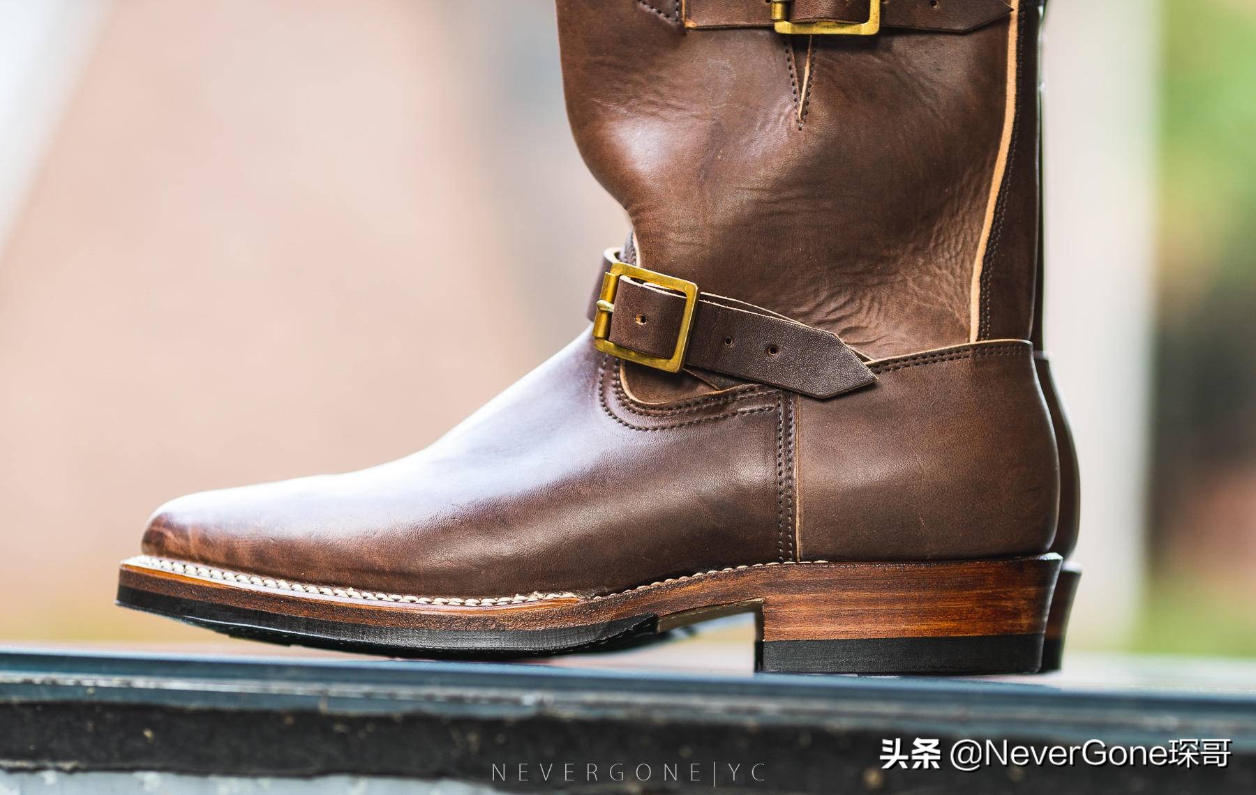 一双少见但高端的电工雨鞋——Viberg 2060马皮工程师