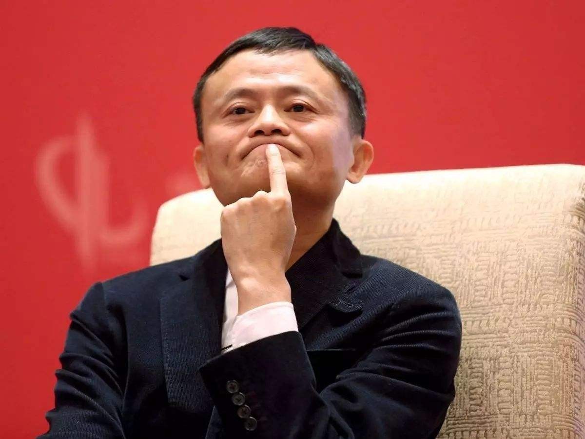 市值蒸发19000亿,身家缩水717亿,大学被关停,马云是否顶得住?