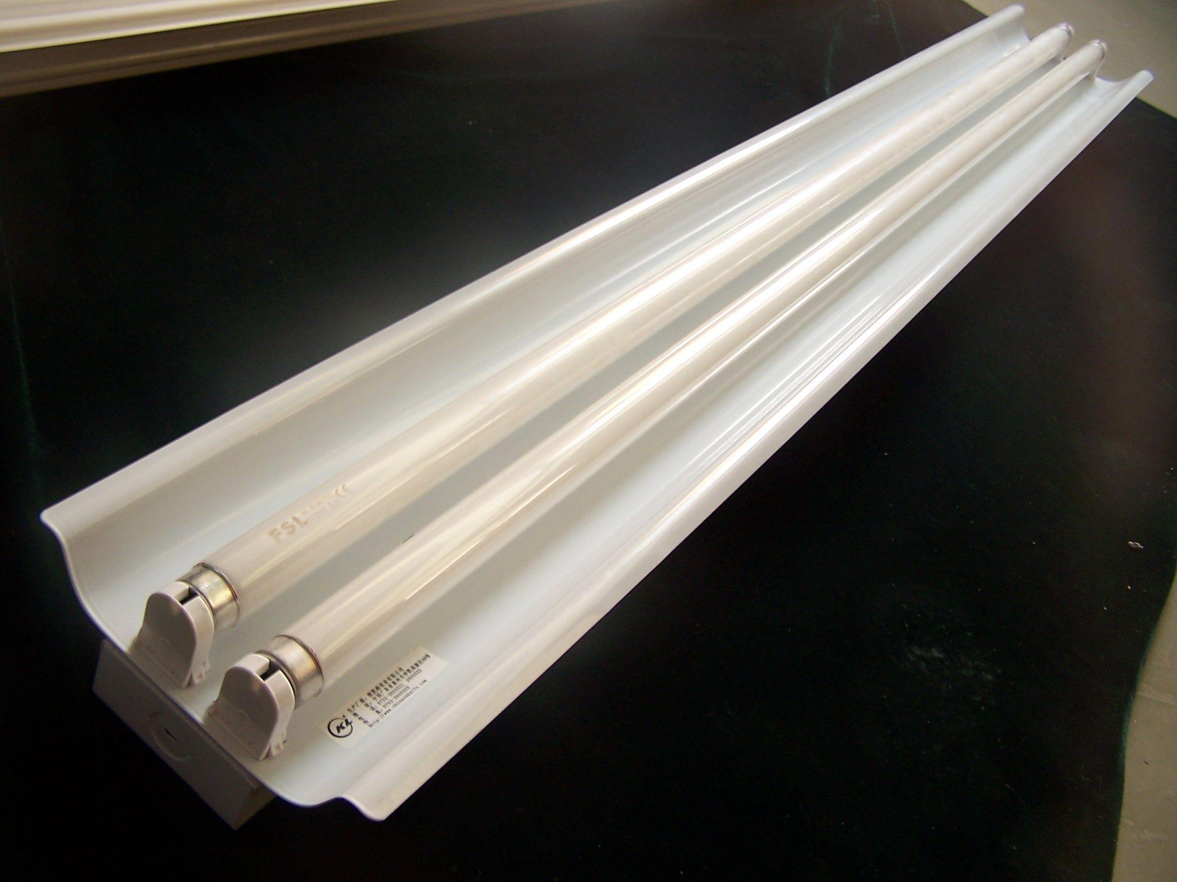 時光倒流？還是引力失效？下落的雨滴，為何能向上逆流