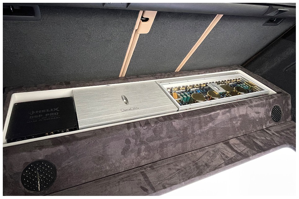 原位換裝三分頻加純碳纖超低音 保時捷卡宴精致改裝出靚聲