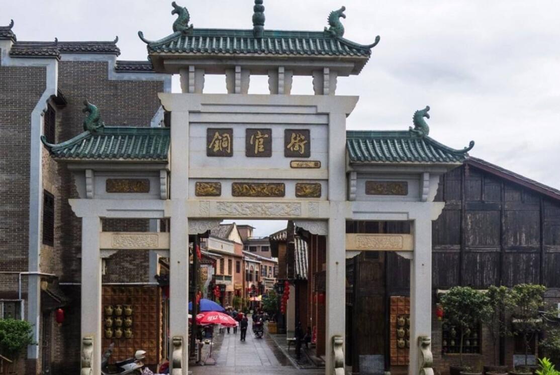 湖南夏季最值得去的5个景点，最美少数民族特色村寨，叹为观止