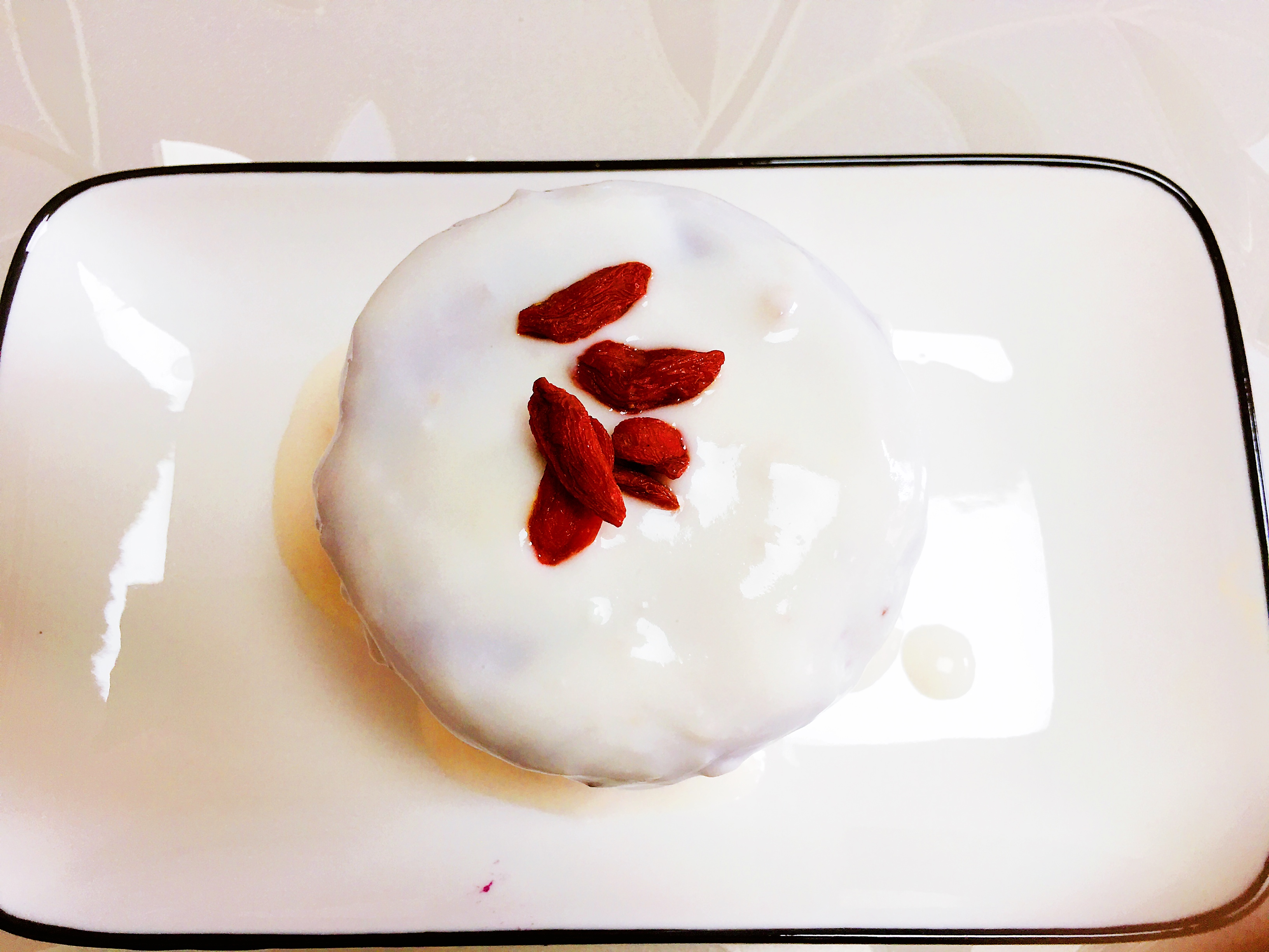 Yoghurt small cake, be good at lienal raise colour, the perfect combination of yam violet potato, do not bake not the cake of decoct