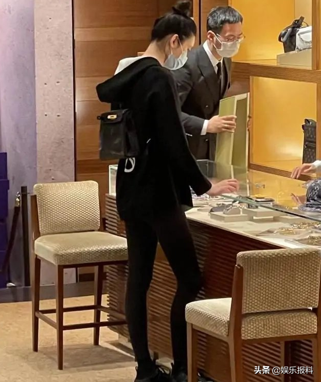 看向太和赌王四太对儿媳复出态度！郭碧婷和奚梦瑶差距一目了然