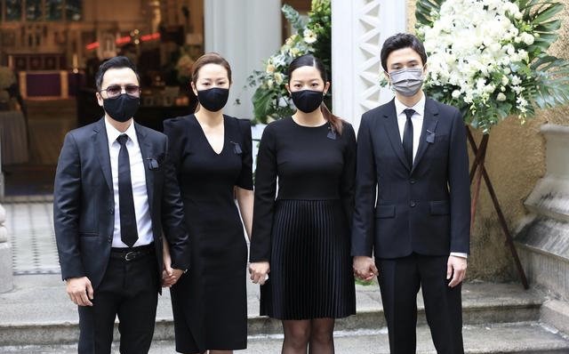 大女兒嫁影星甄子丹，小女兒嫁百億富二代，這位父親“教子有方”