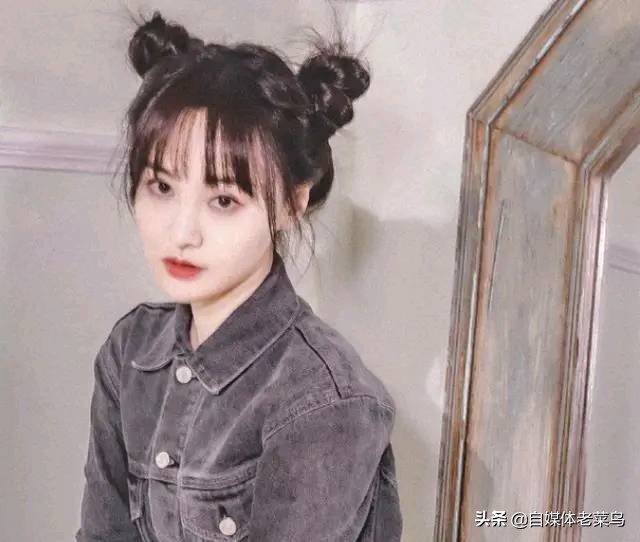 郑爽连连登上热搜，斩获首个大中华区代言人，