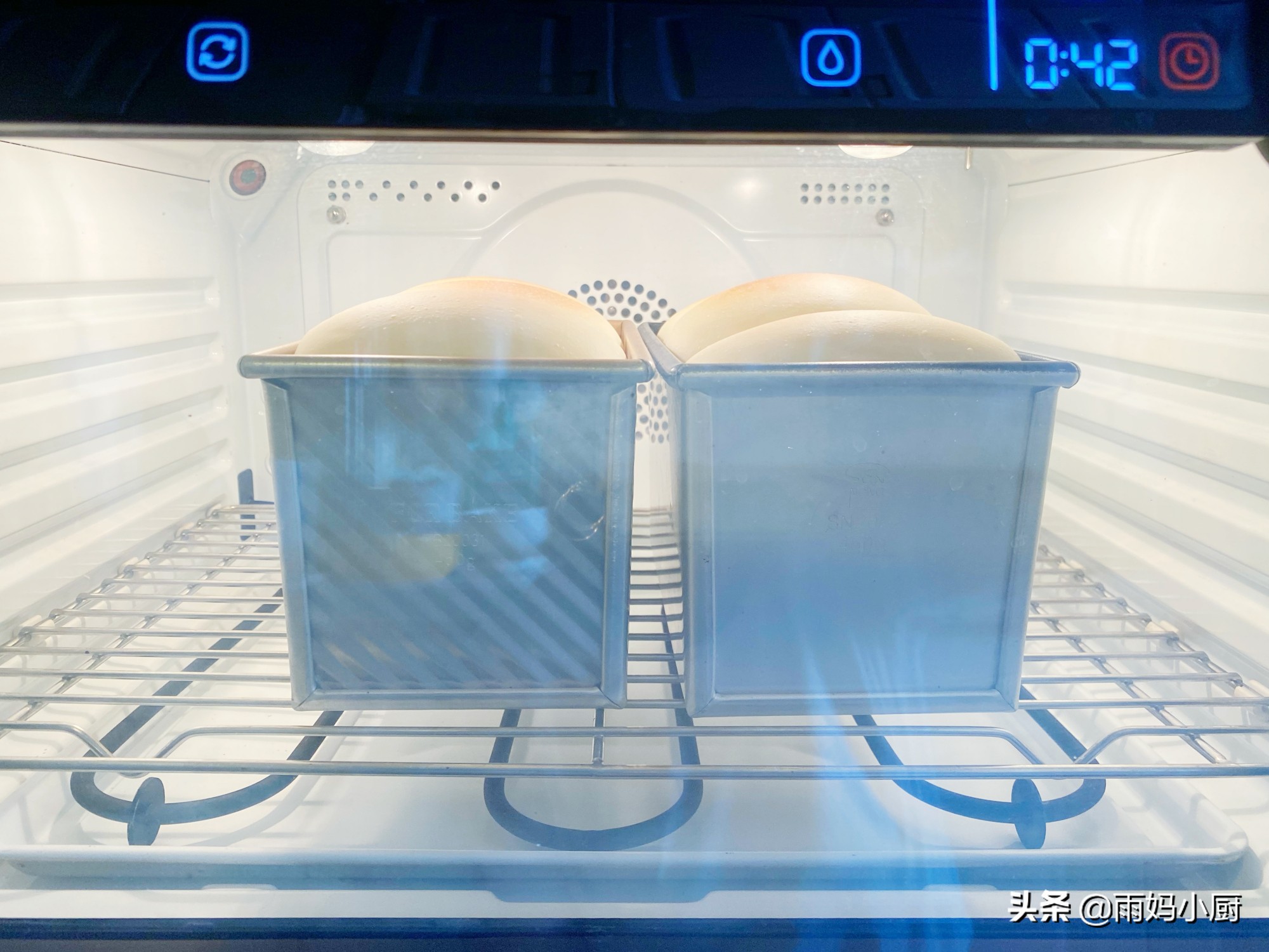 手残党也可以1次成功的手撕吐司，奶香浓郁又拉丝，手撕吃真香