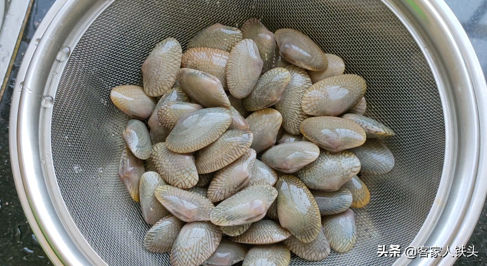 雞肉加2斤花甲這樣做一鍋，汁鮮肉香又嫩滑入味，好吃到不想放筷