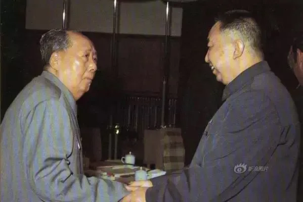 126张照片缅怀毛主席一生！