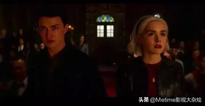 《萨布丽娜的惊心冒险》我曾走过这条黑暗之路,但似乎也不太糟。