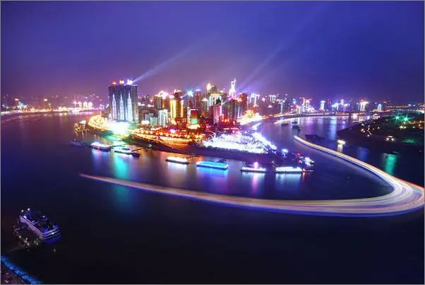 重庆景点重庆 | 旅游必去的十大景点