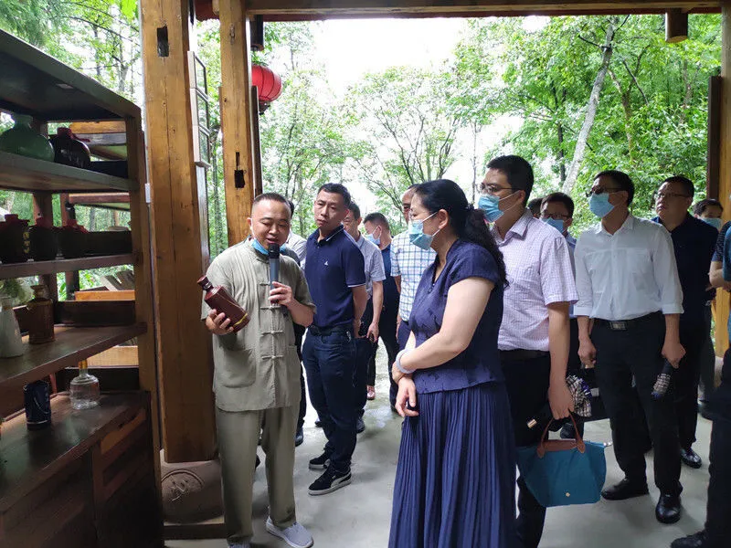 大梁酒庄作为食品小作坊治理提升示范现场会调研学习点位