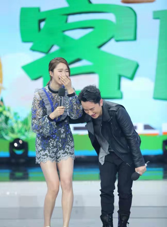 费尽心思追到了“国际华裔小姐”,身高163的王祖蓝是怎么做到的？