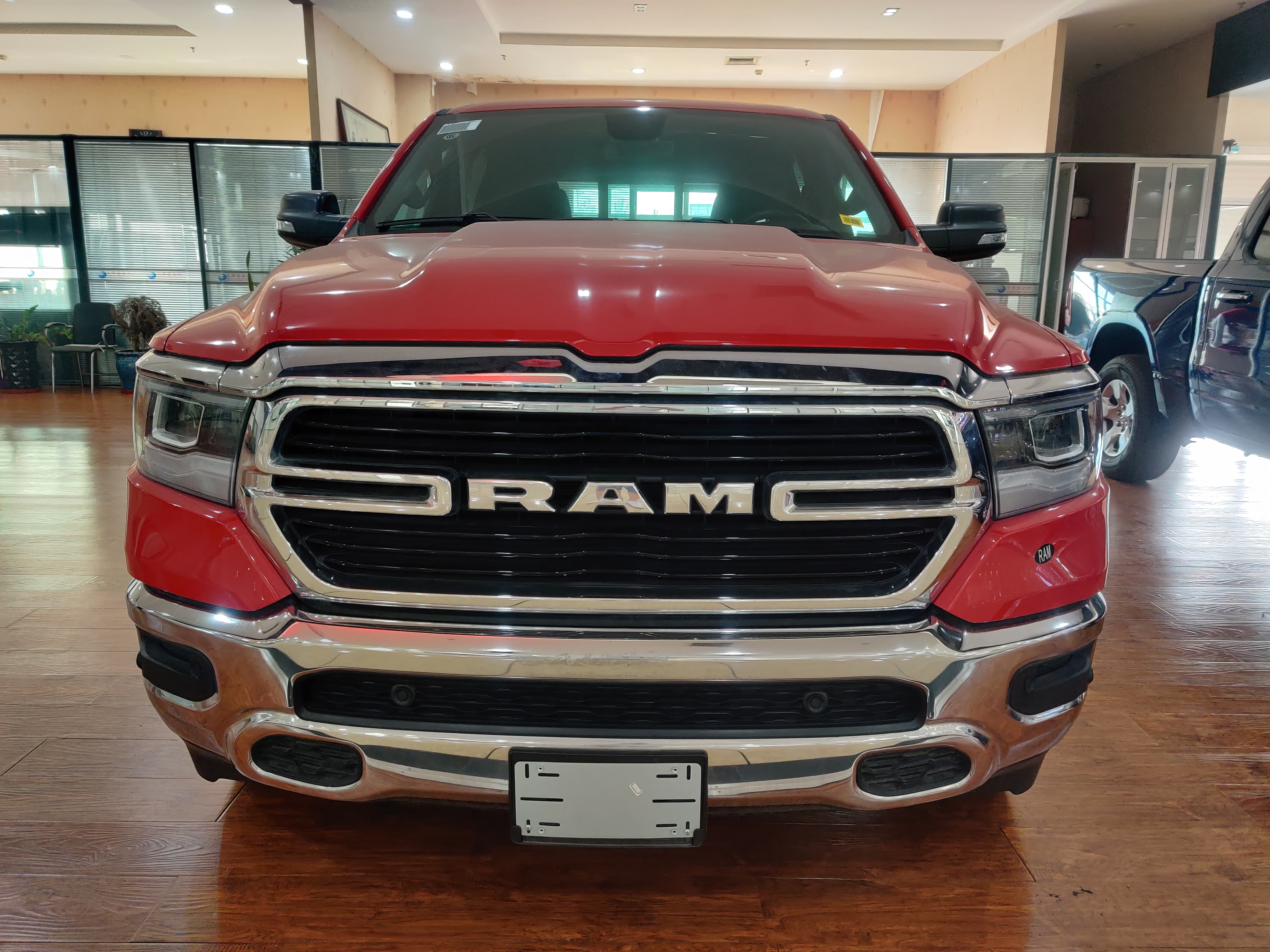 美系皮卡对比道奇公羊pk福特f150配置性能