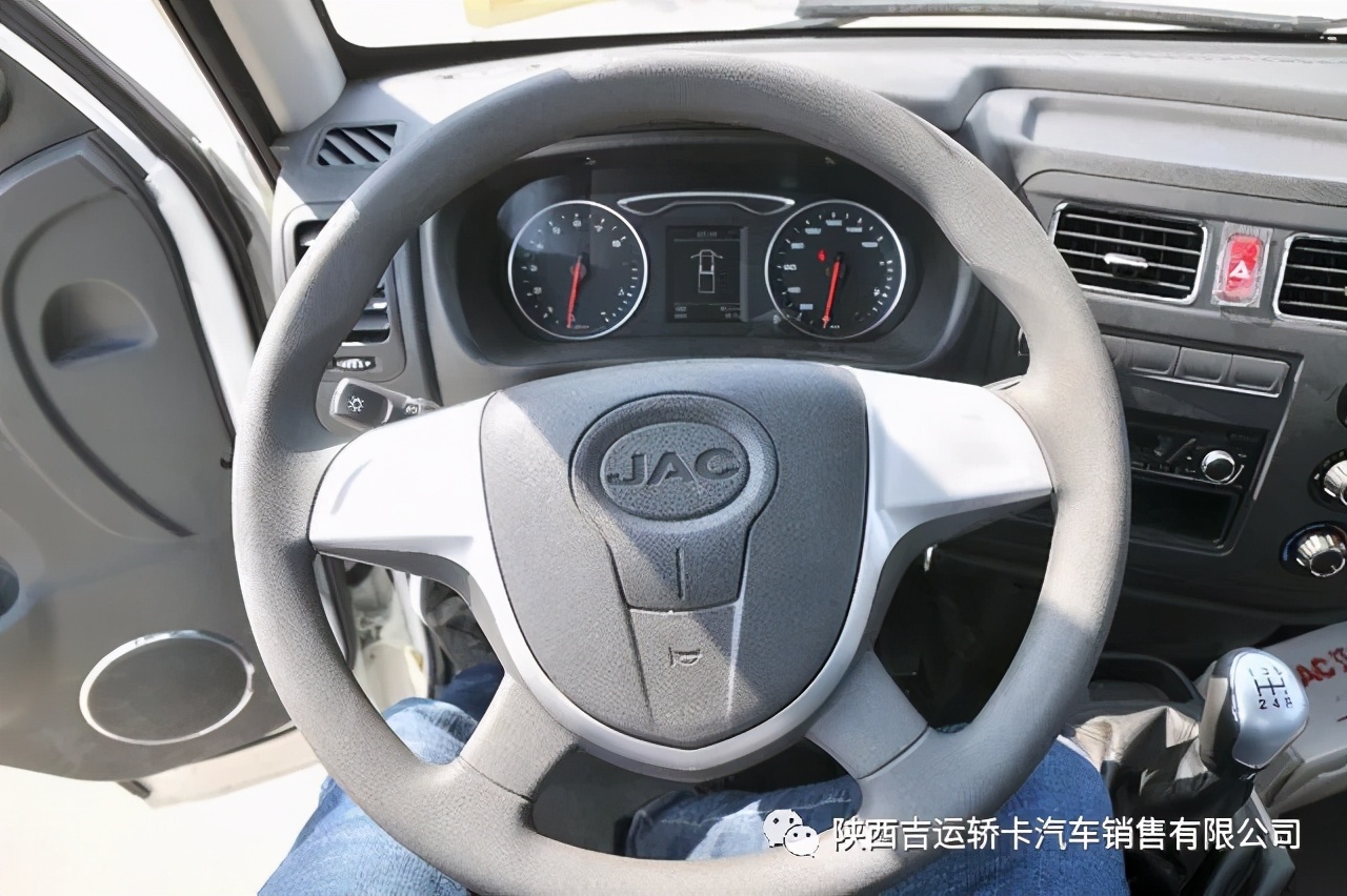 宽大双排还省油，拉货载人两不误—江淮恺达X6