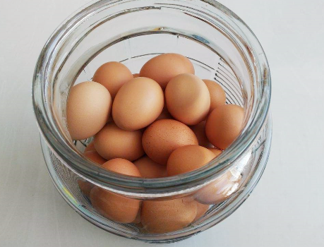 图片[5]-腌咸鸡蛋的做法步骤图 鸡蛋香醇入味流油还起沙-起舞食谱网