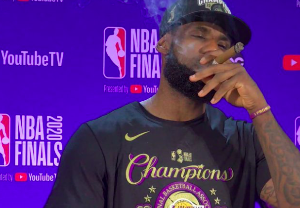 名記曝Cousins也有資格領戒，一場沒打，仍奪生涯首冠！還和一眉哥FaceTime慶祝！-黑特籃球-NBA新聞影音圖片分享社區