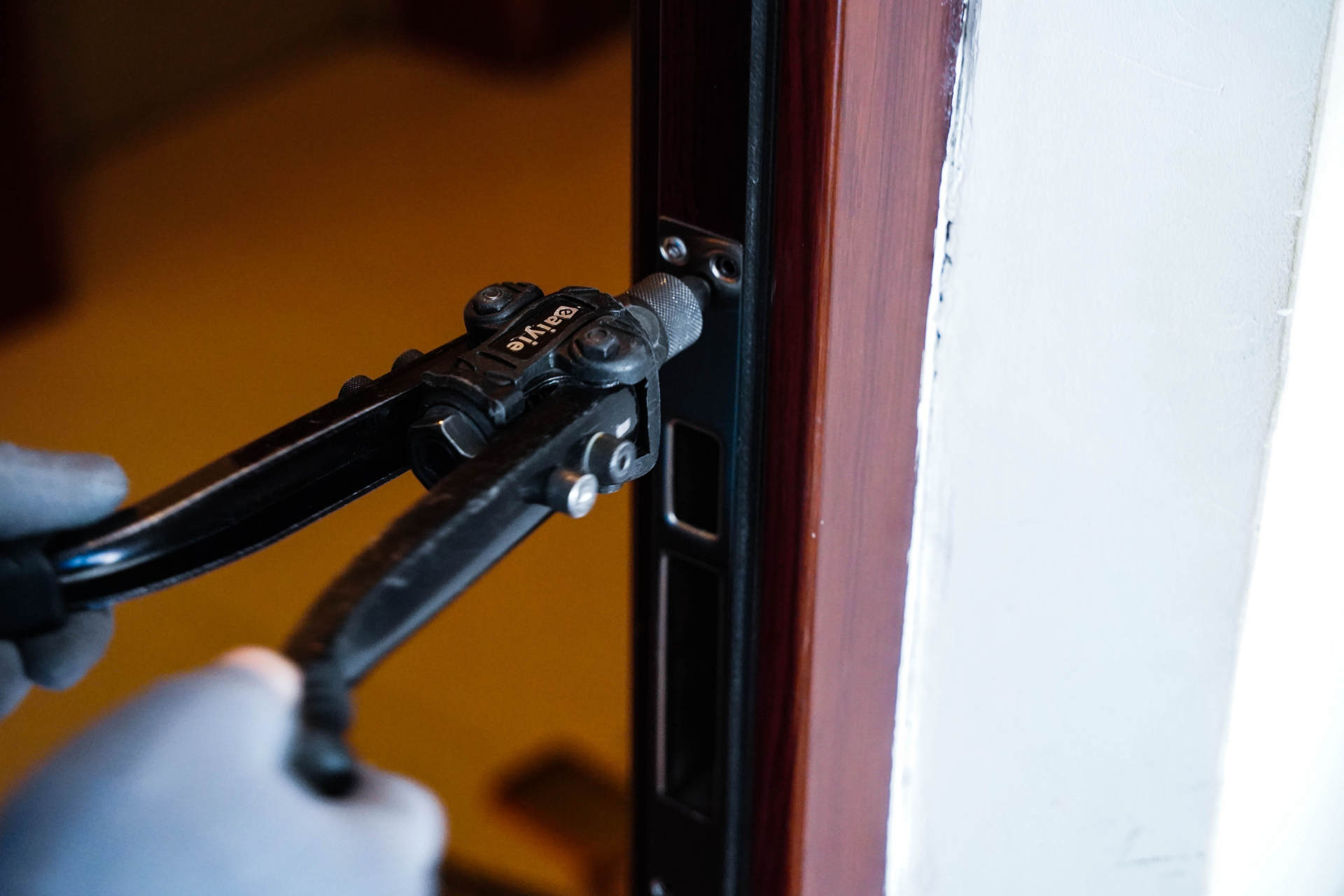 从来不能用指纹开锁的老婆，这次放了个大招