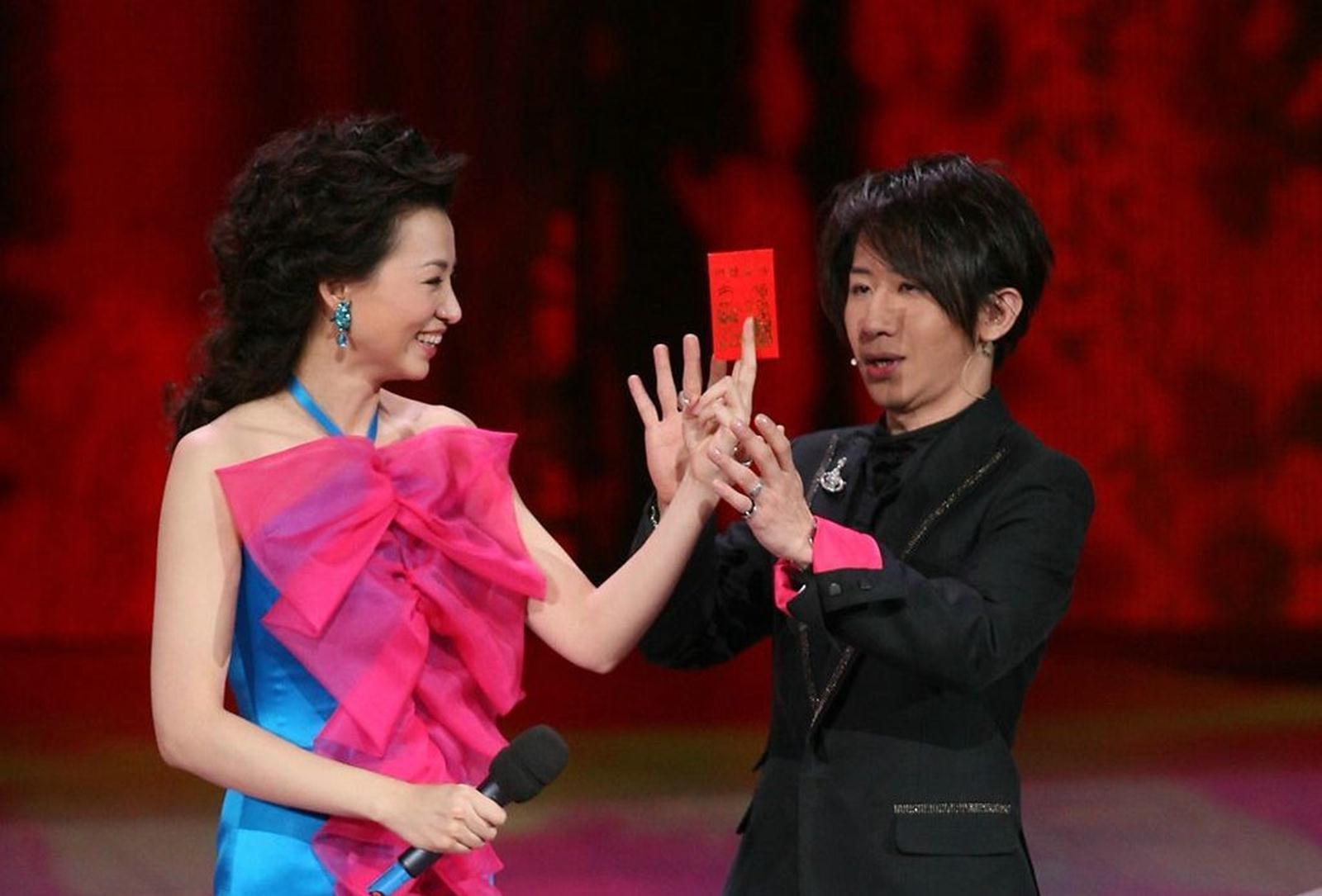 从“一夜爆红”到“跌落神坛”，刘谦经历了什