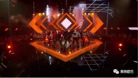 粉丝们纷纷祈愿音放活动的,这个男团清凉曲