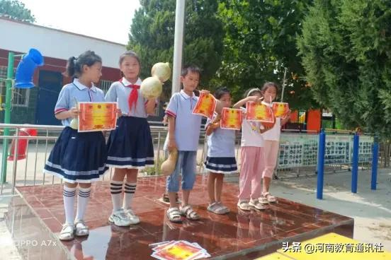 滑縣牛屯鎮(zhèn)中小學(xué)校慶祝農(nóng)民豐收節(jié)專題活動(圖24)