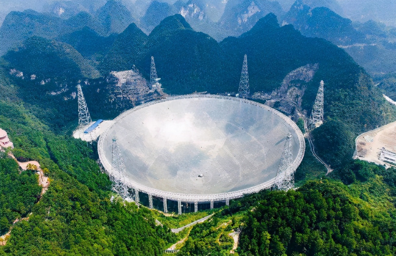 向宇宙發射地球位置信息引起爭議，被高等文明獲知後果難以預料