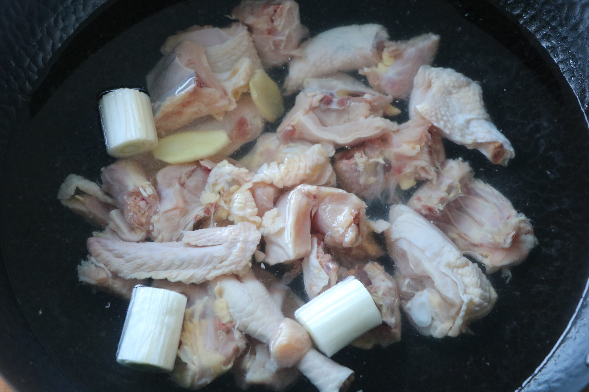 小寒快到了，比羊肉便宜，比猪肉营养，简单炖一锅，滋补又暖身