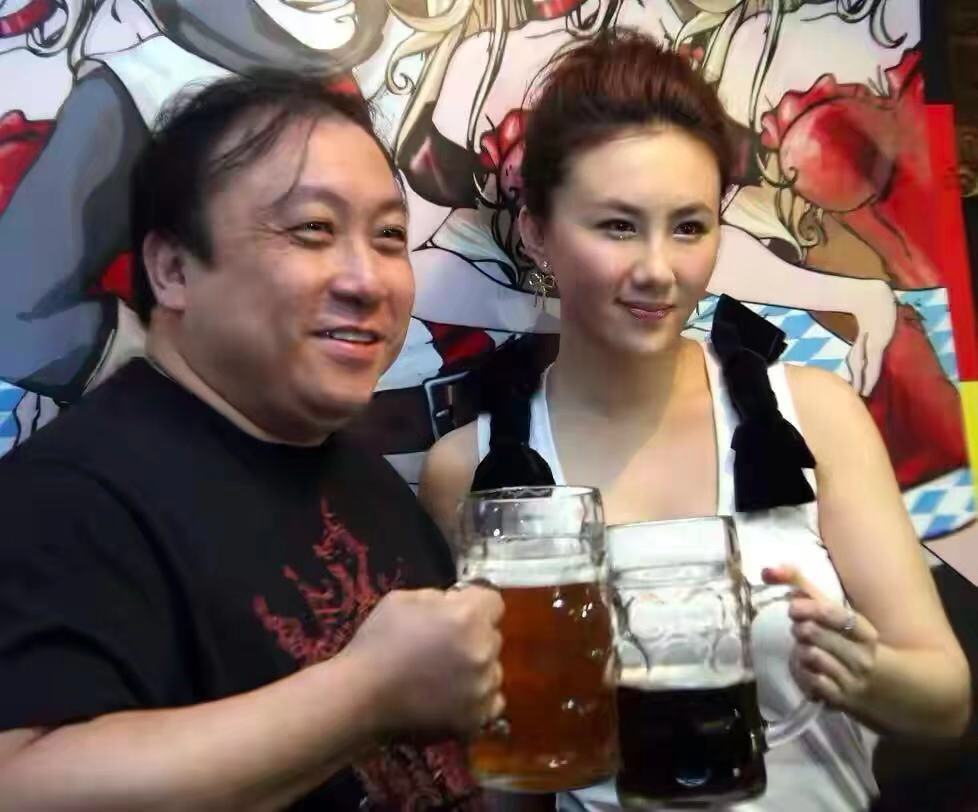 回望2020七对“一别两宽”的明星夫妻，每一对都