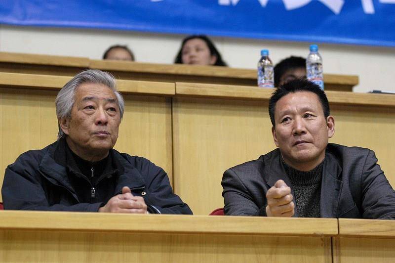 体坛又一位元老陨落中国男排前主教练邹志华逝世