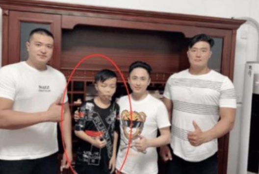 还记得“外星人”陈山吗？封杀3年变化巨大，网