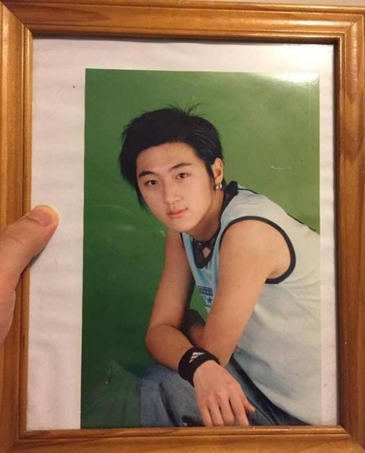 模特出身只能出演配角，养4个孩子压力太大，无