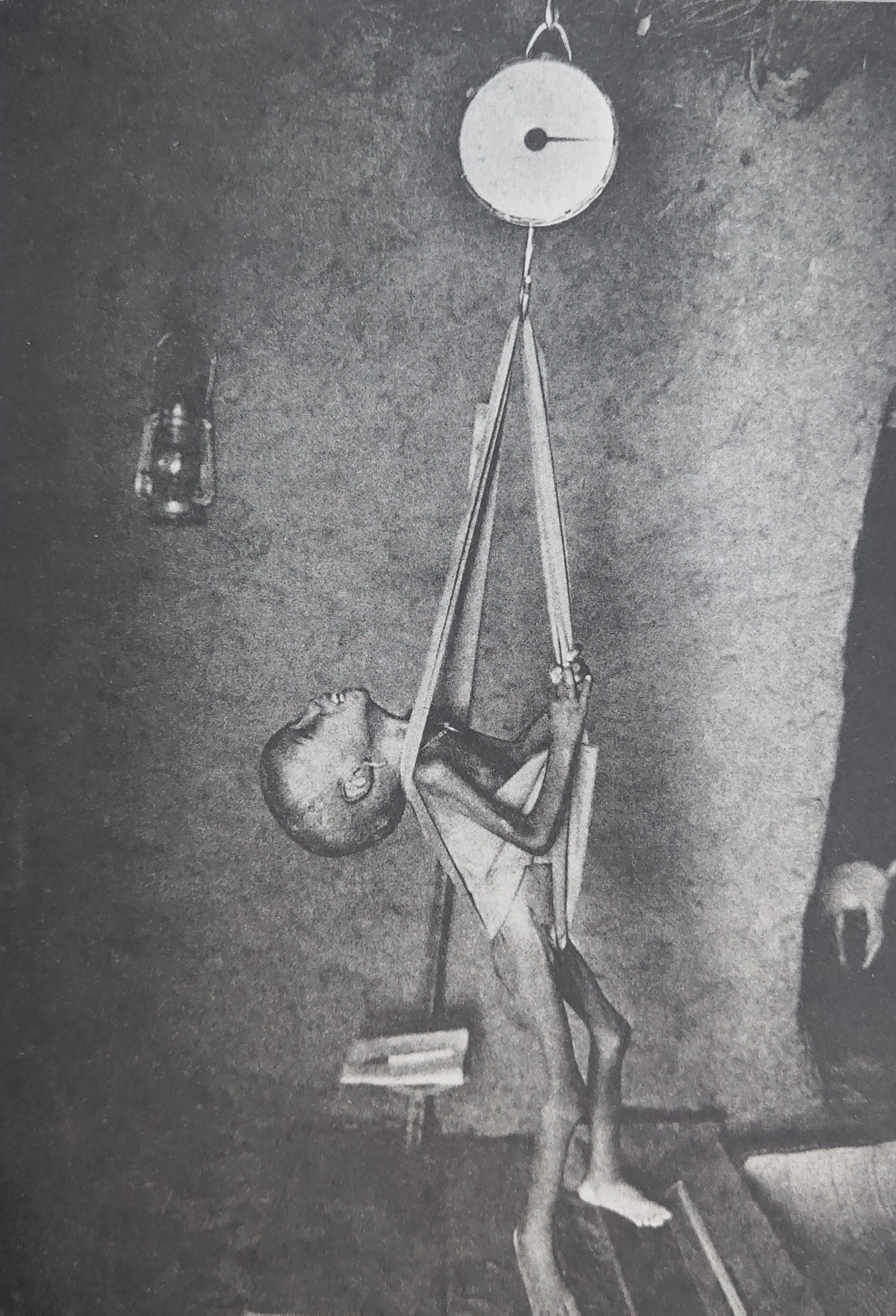 记录历史的六张老照片