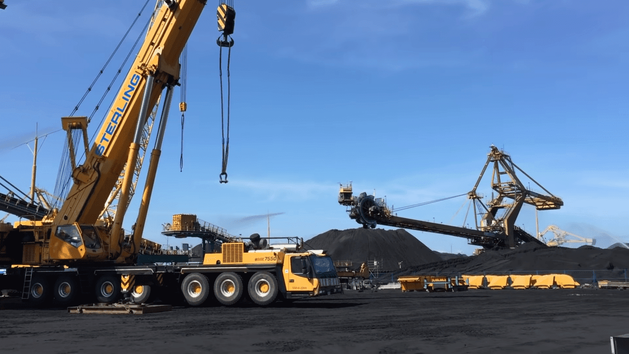 澳大利亞煤炭不通關，加拿大趁機偷搶中國市場，網友：孟晚舟呢？