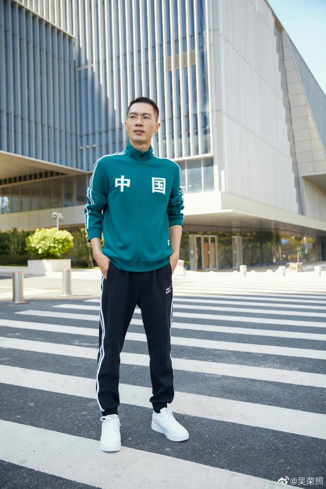 鸿星尔克官宣代言人企业家代言pk明星代言