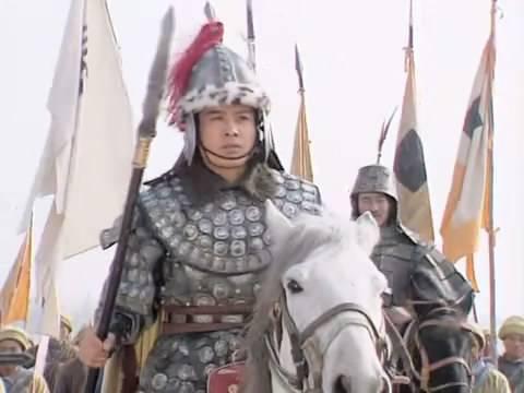 三国马超的军阀父亲，一生尽忠职守，为何遭曹