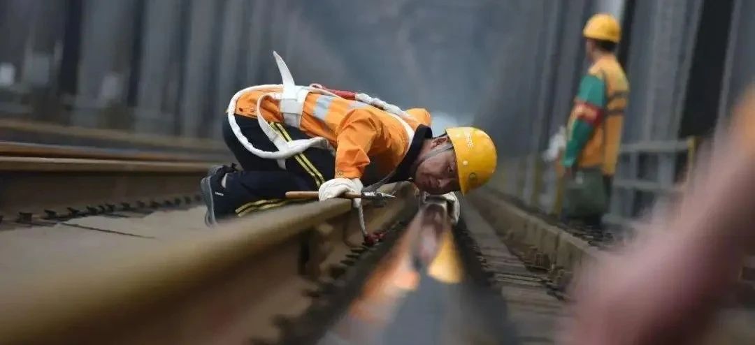 如何保障鐵路安全高效運(yùn)行？RFID來支招
