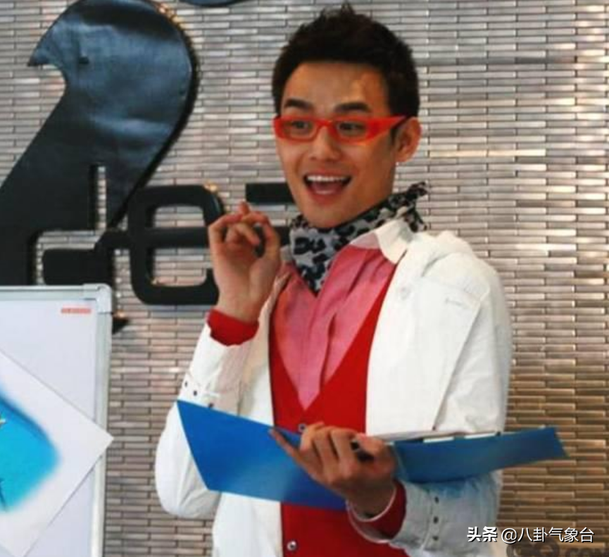 内地未婚的10位大龄男星，最大51岁，最小36岁，