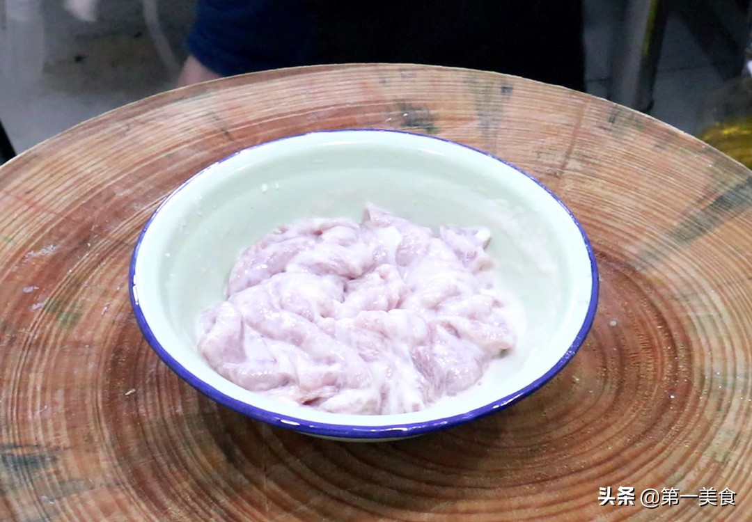 图片[5]-【锅包肉】做法步骤图 焦香酥脆 酸甜可口-起舞食谱网