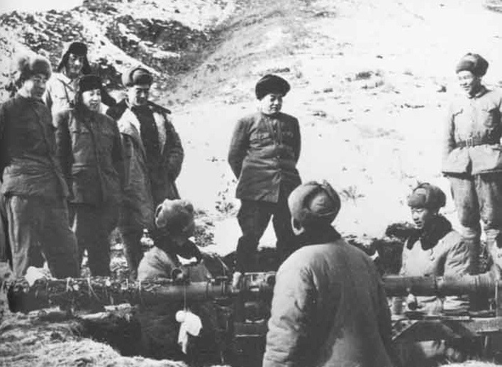 彭德怀临危受命再次出征，载誉归国接受斯大林