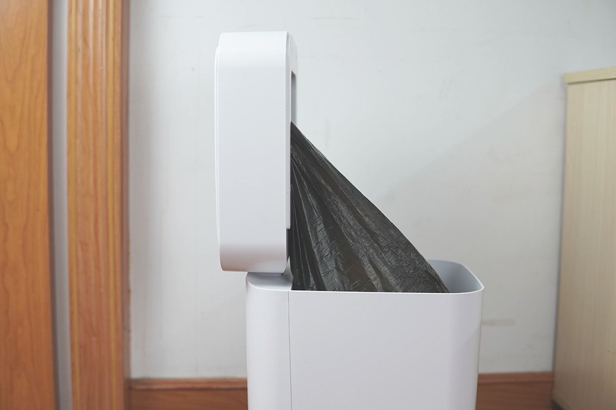 被种草许久，我终于用上了智能垃圾桶，谈谈体验