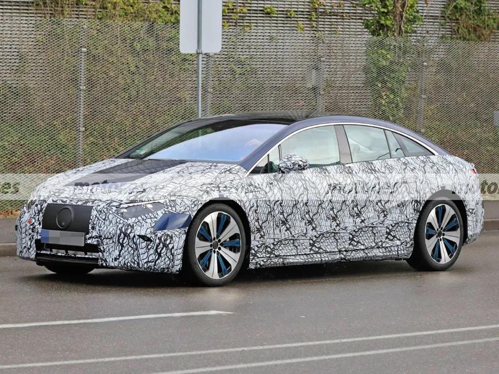 2021年奔驰要上市两款“S级”，燃油电动两不误