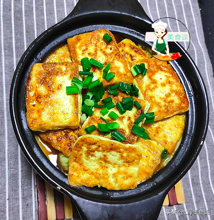 這兩樣素菜一起燜，不放肉也很鮮，我家一周準吃4次，次次都光盤